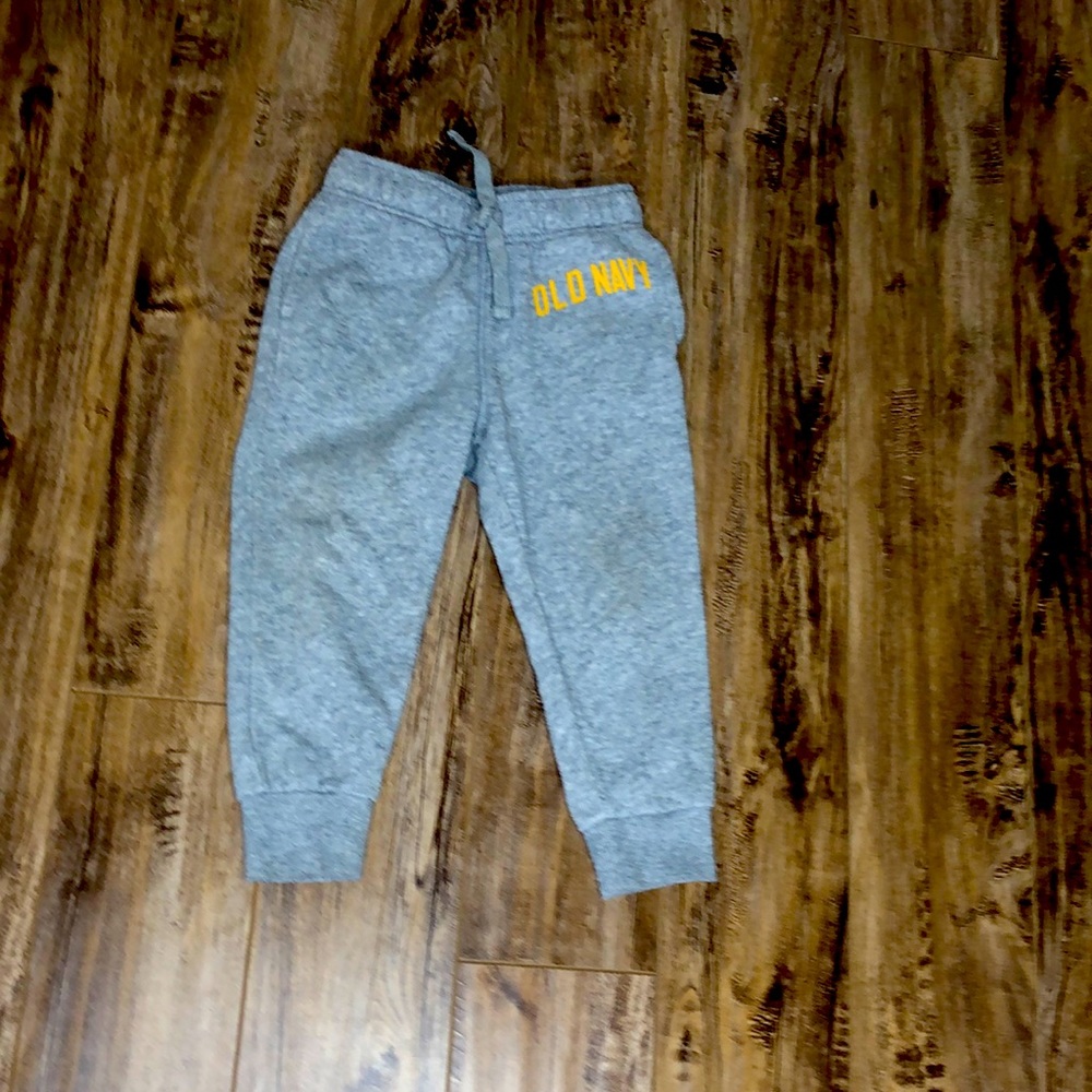 Gray sweatpants